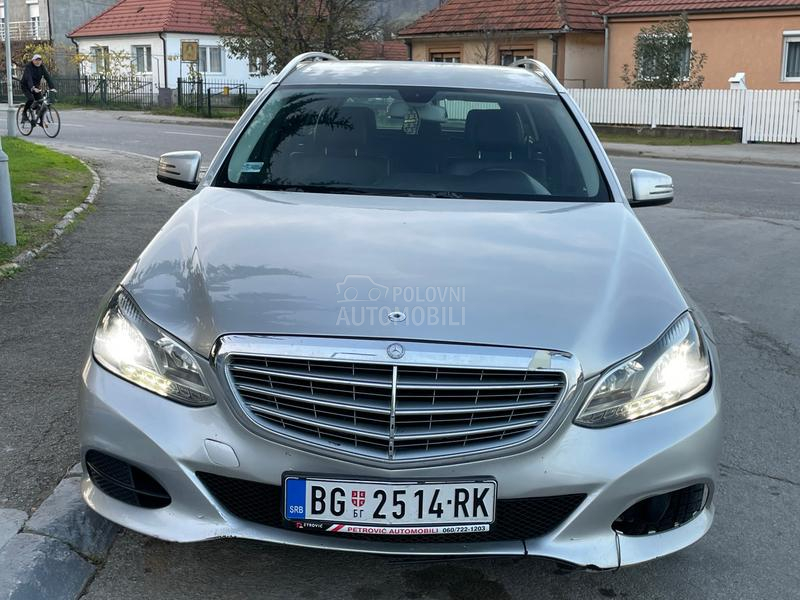 Mercedes Benz E 200 