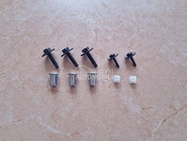 Set žabica za zaštitu motora za Fiat Punto od 1999. do 2015. god.