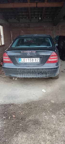 Mercedes Benz C 200 