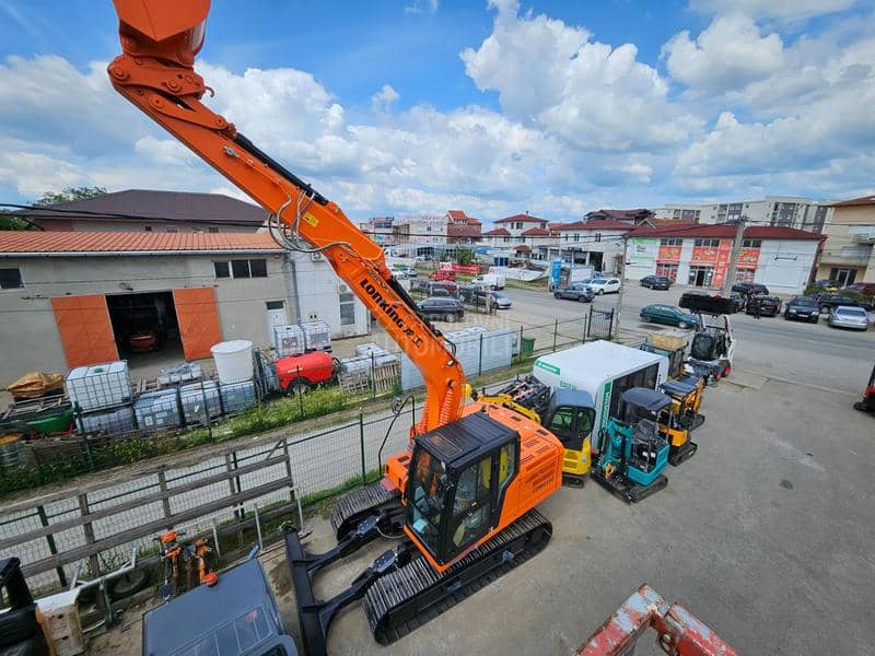 Lonking 15t  cummins motor