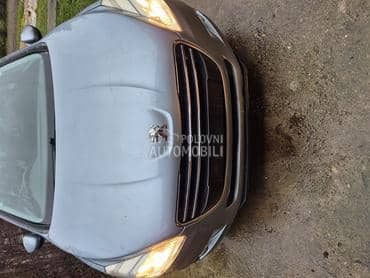 hauba za Peugeot 508 od 2011. do 2014. god.