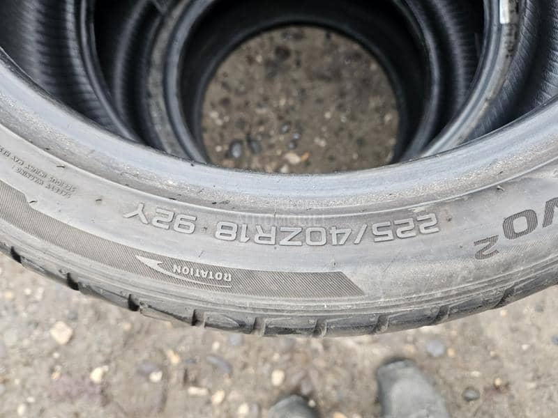 Hankook 225/40 R18 Letnja