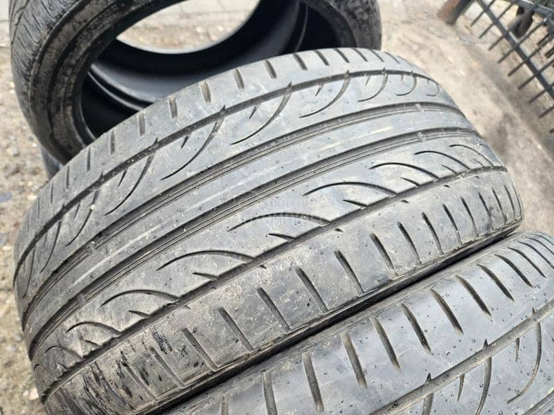 Hankook 225/40 R18 Letnja