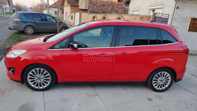 Ford Grand C-Max TITANIUM