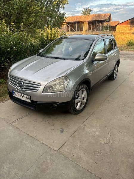 Nissan Qashqai + 2 2.0 TDI