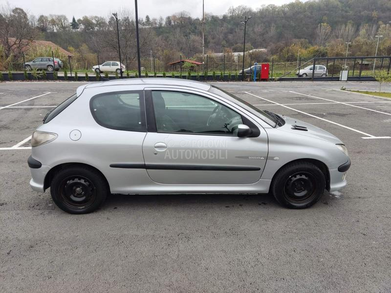 Peugeot 206 H I T N O  9.2025