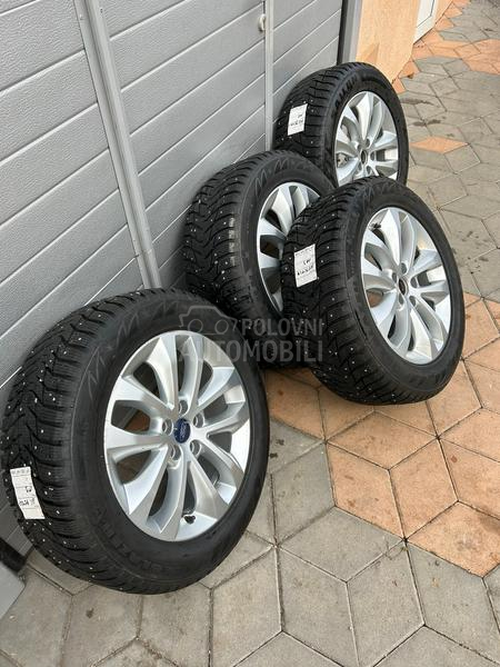 Pirelli 225/45 R17 Zimska