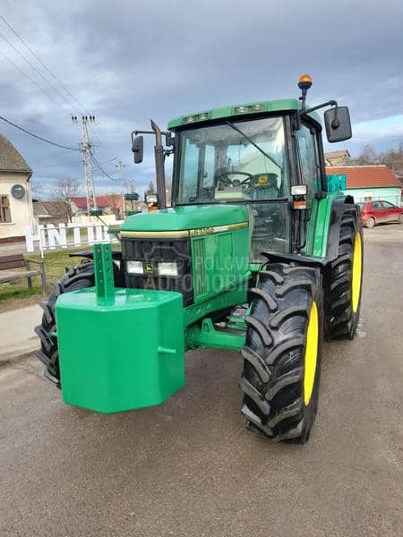 John Deere 6310