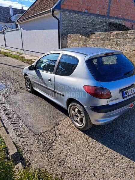 Peugeot 206 2.0