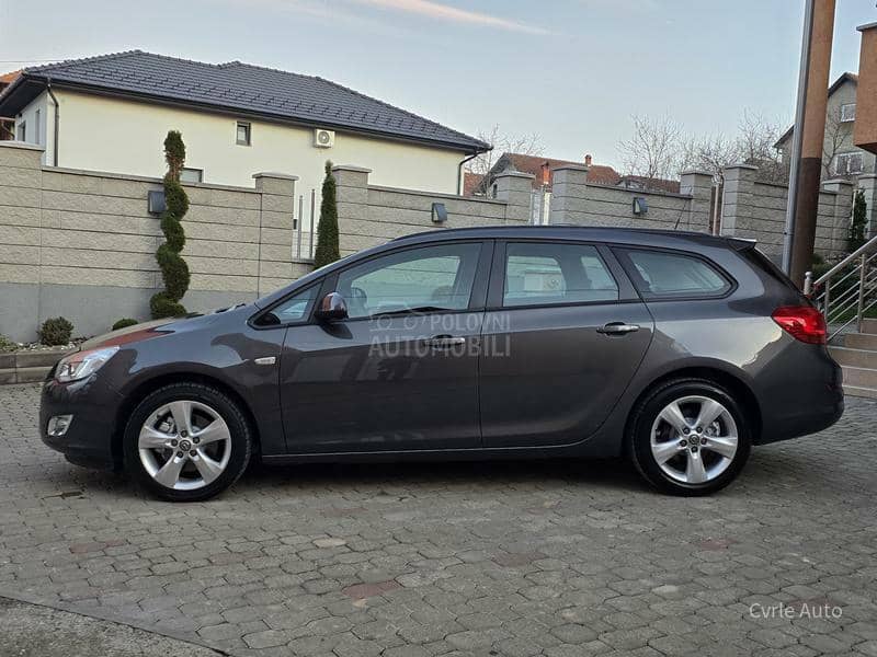 Opel Astra J 1.7CDTI KA0 N0VA