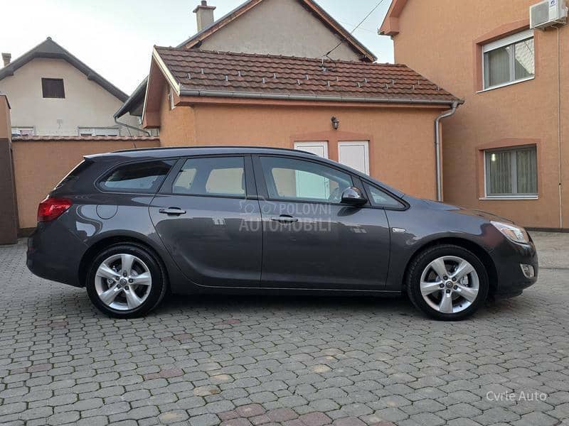 Opel Astra J 1.7CDTI KA0 N0VA