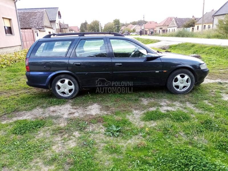 Opel Vectra B 