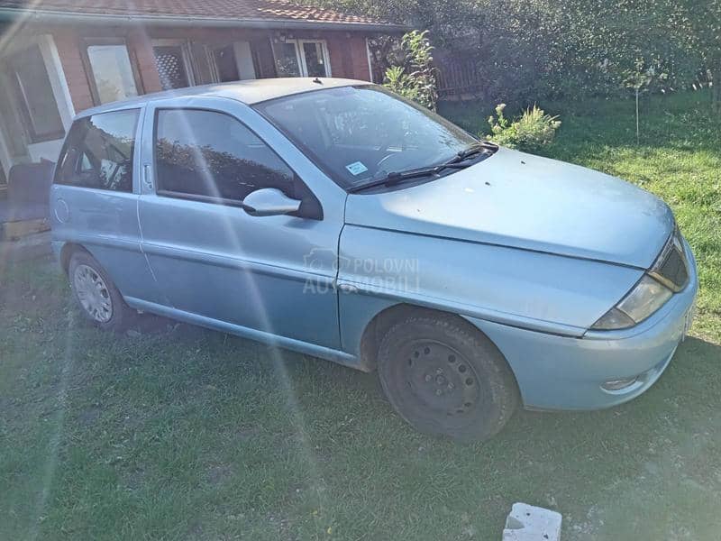 Lancia Ypsilon 