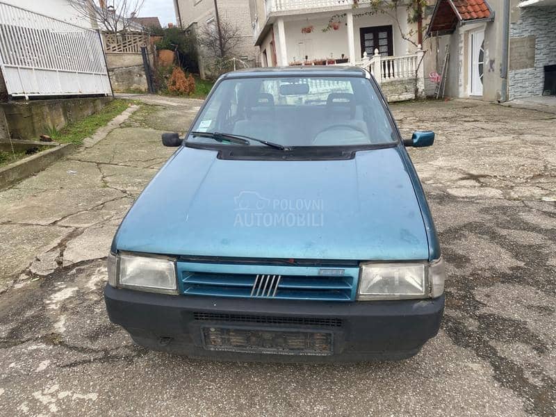 Fiat Uno 