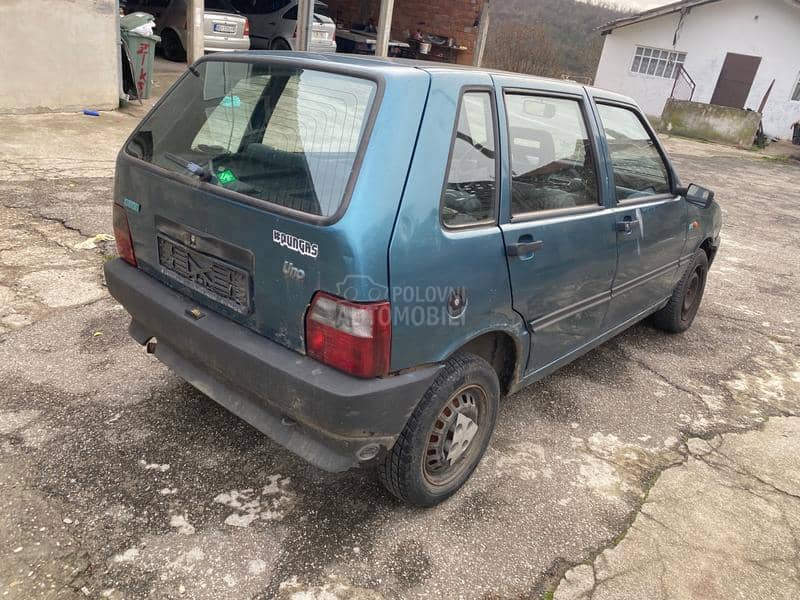 Fiat Uno 