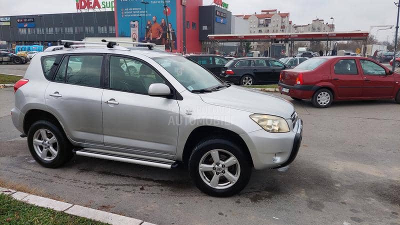 Toyota RAV 4 2.2 D4D