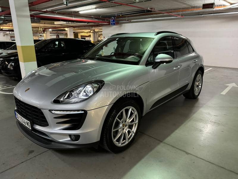 Porsche Macan 