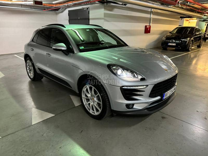 Porsche Macan 