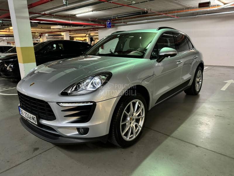 Porsche Macan 