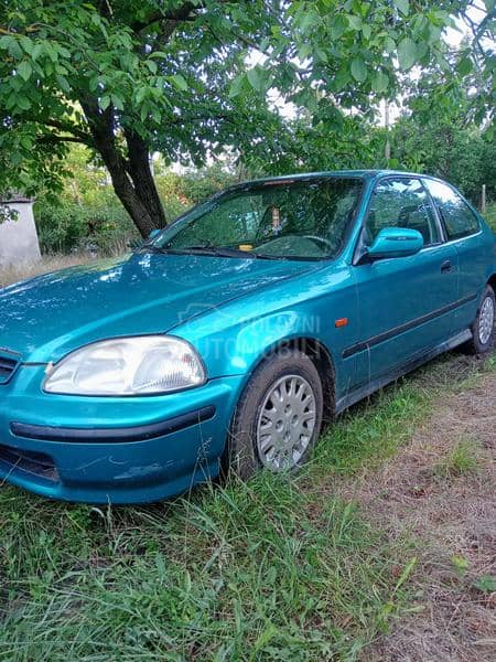 Honda Civic 1.4 is