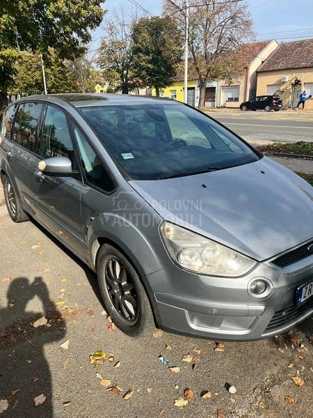 Ford S-Max 