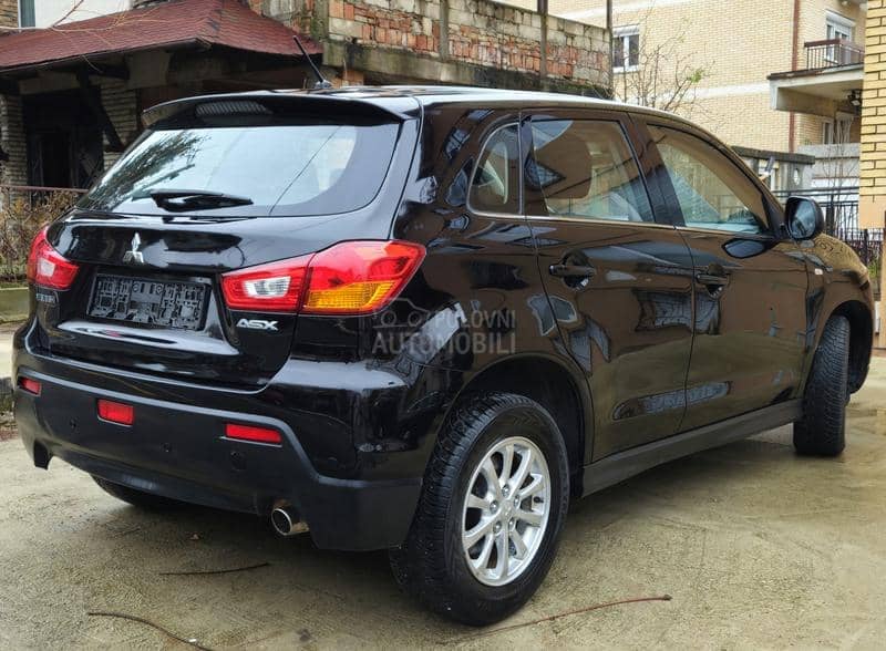 Mitsubishi ASX 