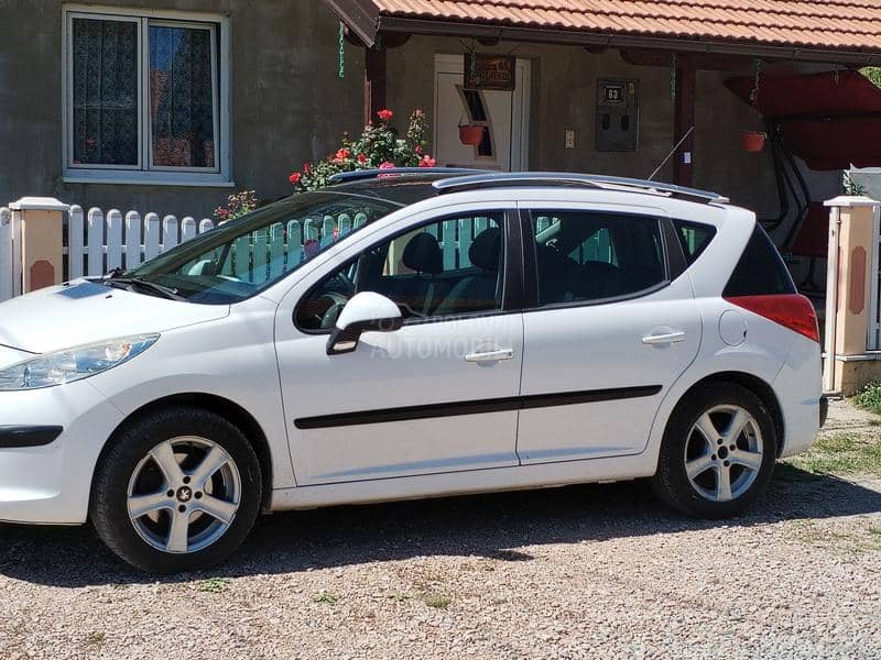 Peugeot 207 