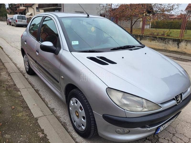 Peugeot 206 