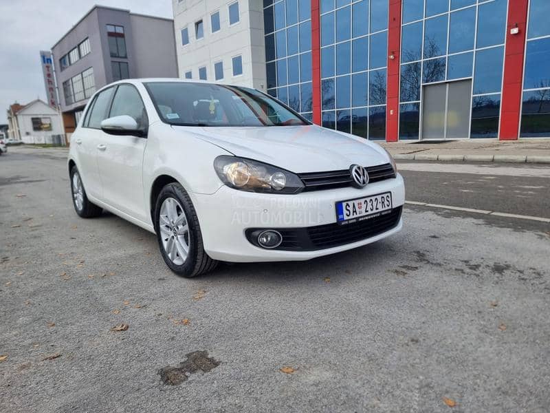 Volkswagen Golf 6 1,6 TDI BLUEMOTION