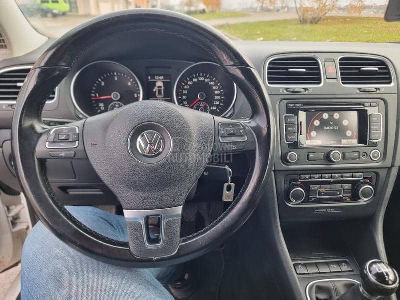 Volkswagen Golf 6 1,6 TDI BLUEMOTION