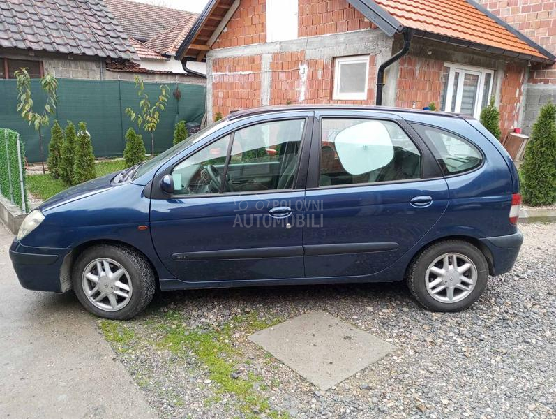 Renault Scenic 1.9 dci