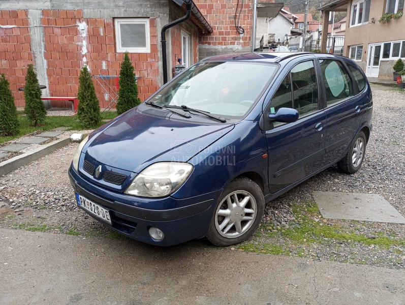 Renault Scenic 1.9 dci