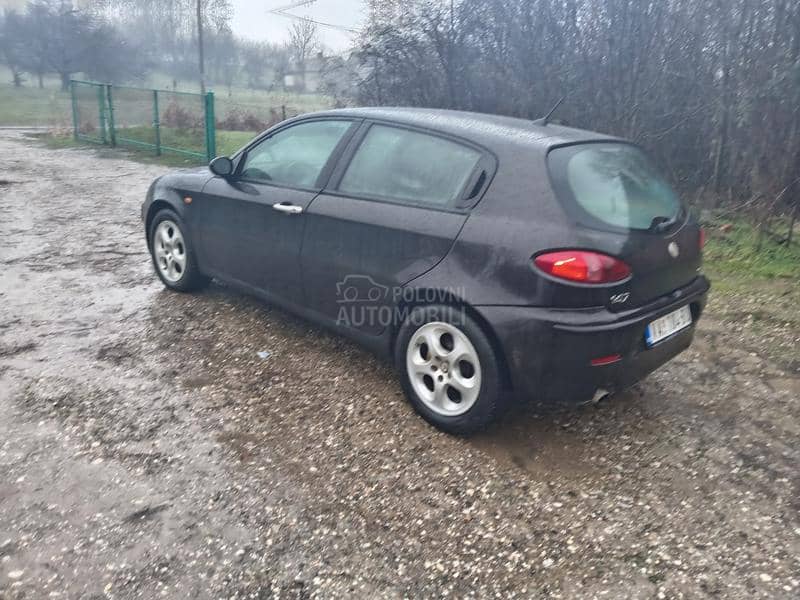 Alfa Romeo 147 