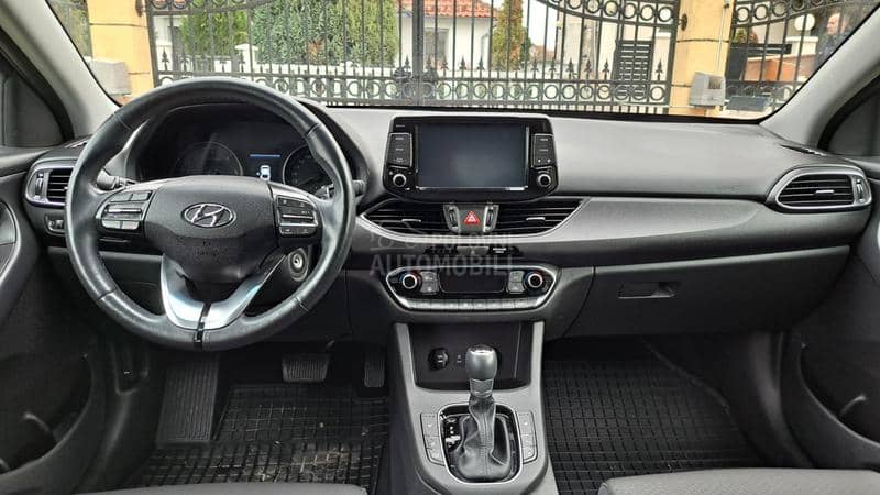 Hyundai i30 1.6 crdi