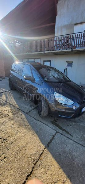 Ford S-Max 