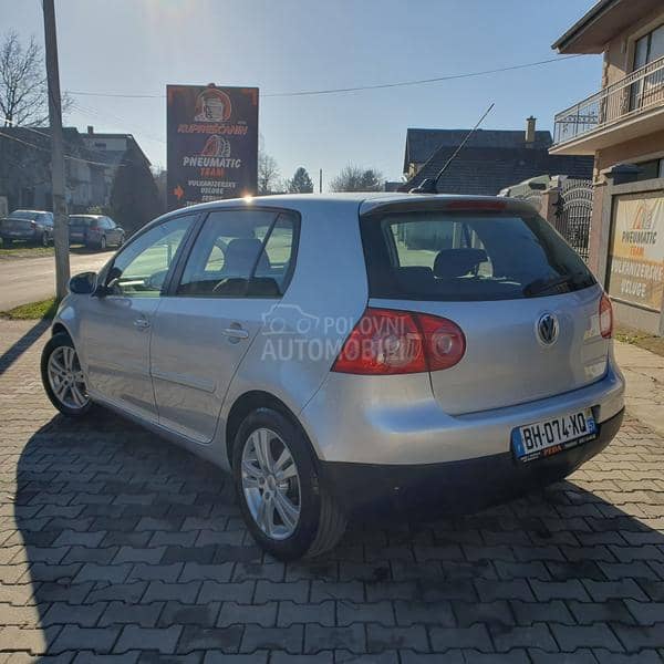 Volkswagen Golf 5 1.9 TDI