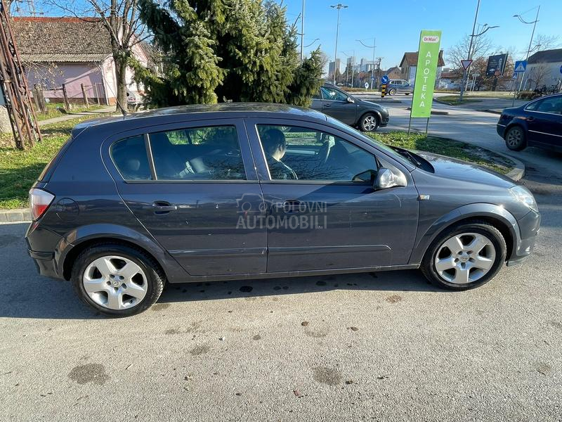 Opel Astra H 