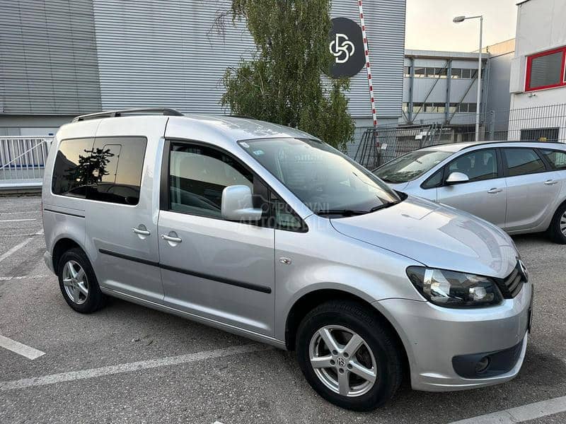 Volkswagen Caddy DSG 1.6 tdi