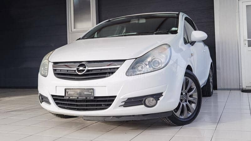 Opel Corsa D 1.4  Svajcarska