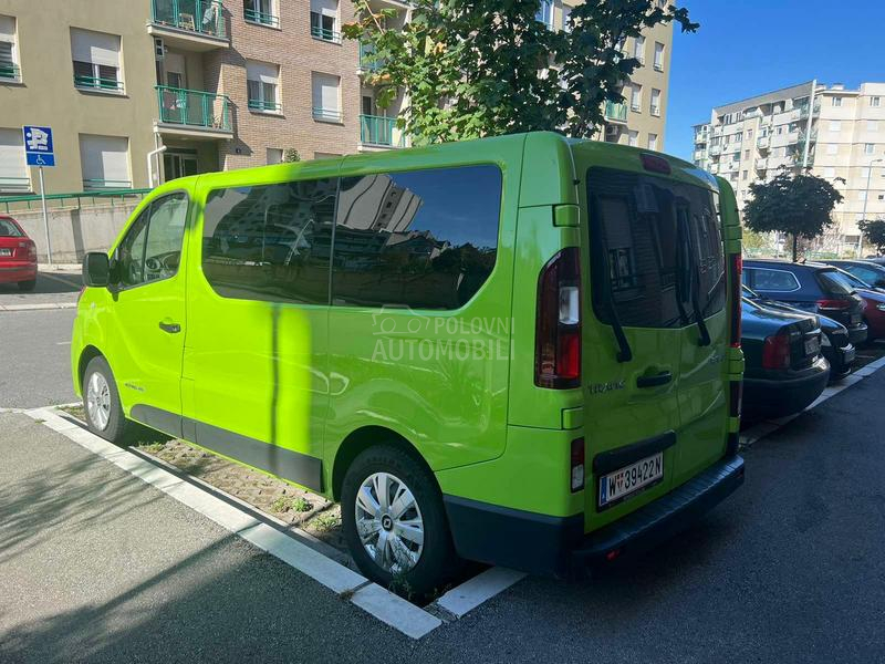 Renault Trafic 3 putnički 8sedišta