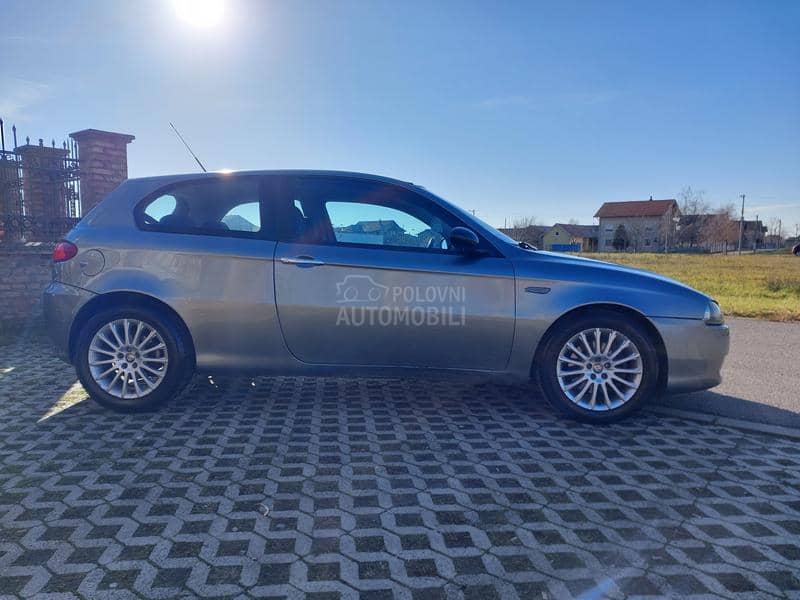 Alfa Romeo 147 1.9 JTD