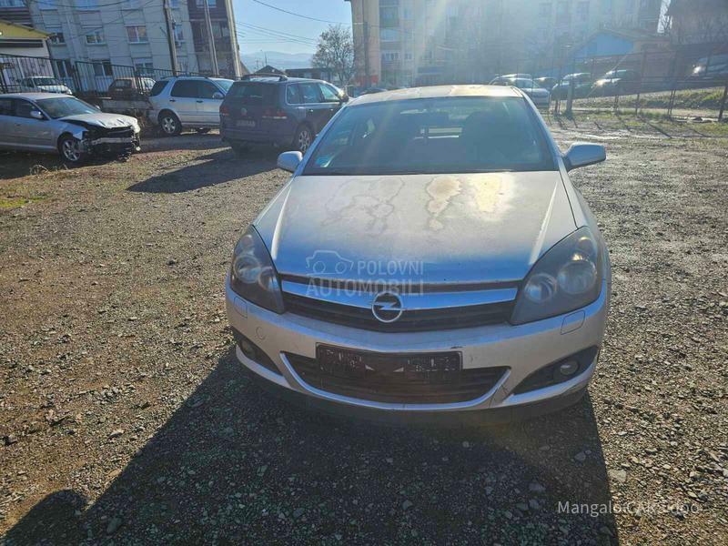 Opel Astra H 