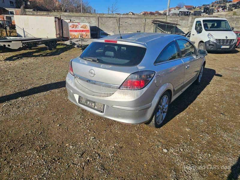 Opel Astra H 