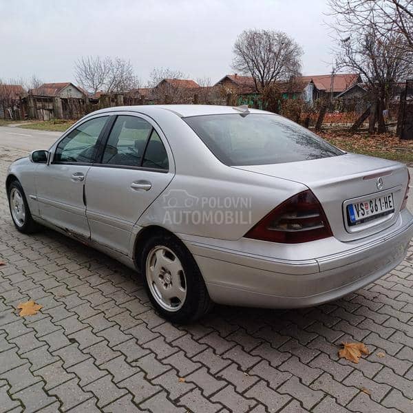 Mercedes Benz C 220 c220cdi