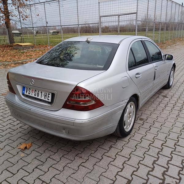 Mercedes Benz C 220 c220cdi