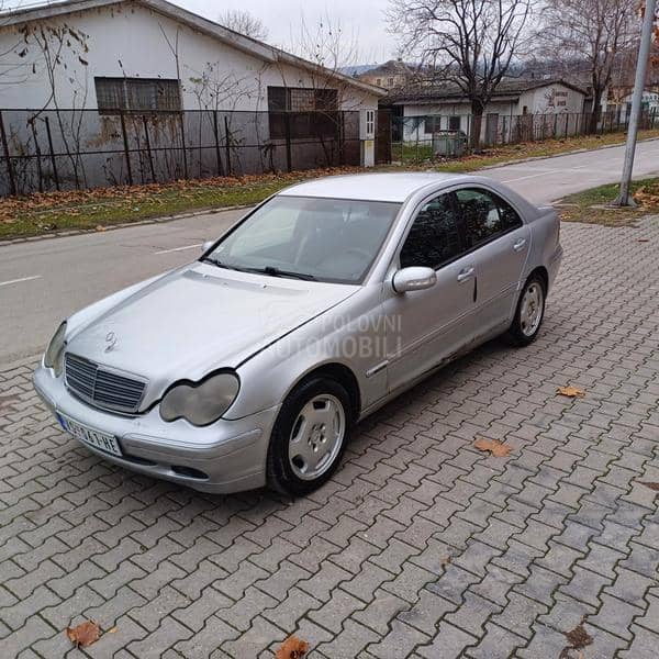 Mercedes Benz C 220 c220cdi