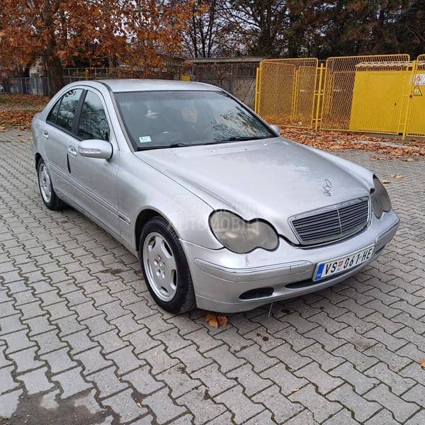 Mercedes Benz C 220 c220cdi