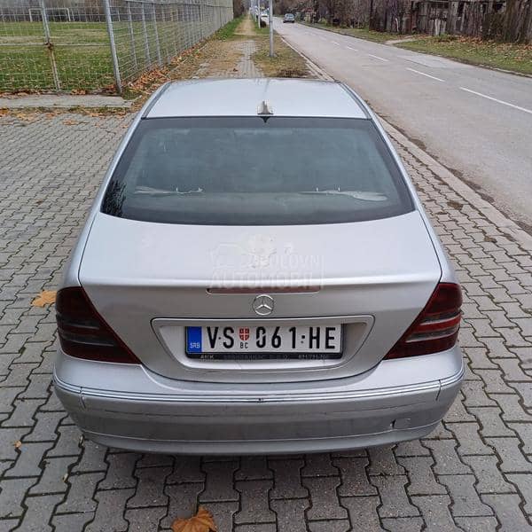 Mercedes Benz C 220 c220cdi