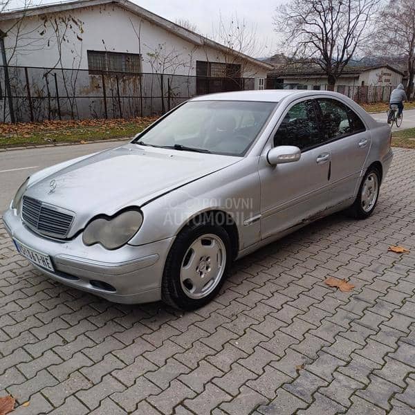 Mercedes Benz C 220 c220cdi