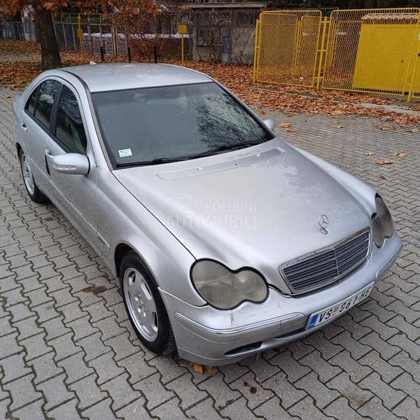 Mercedes Benz C 220 c220cdi